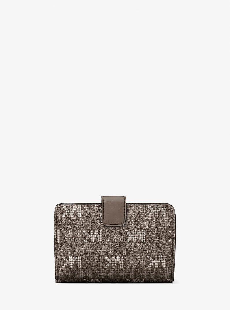 Jet Set Travel Medium Signature Logo Billfold Wallet