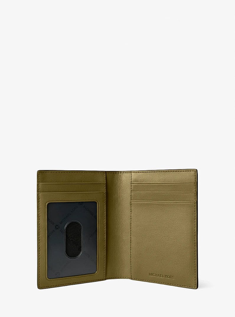 Cooper Pebbled Leather Bi-Fold Card Case