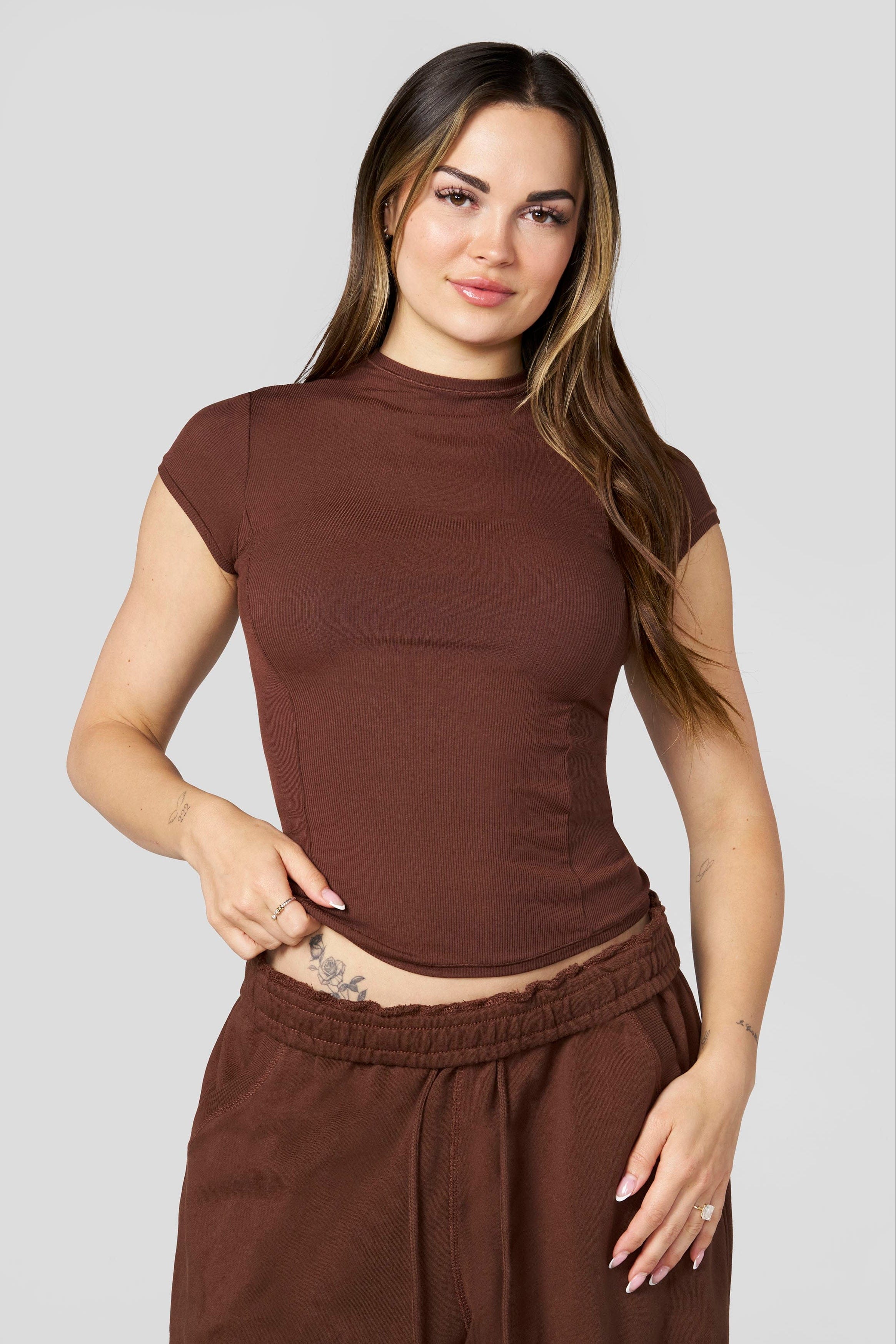 W4270 Ribbed Mock Neck Tee
