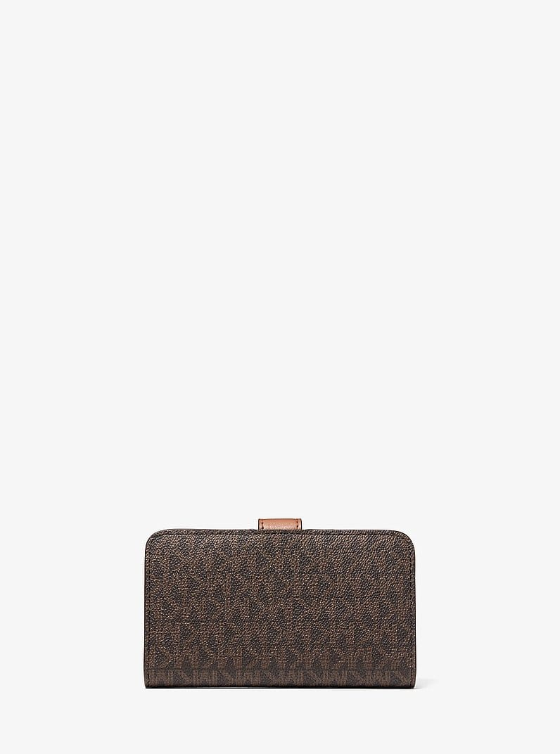 Jet Set Travel Medium Signature Logo Billfold Wallet