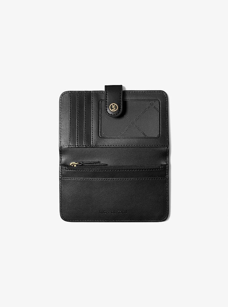 Jet Set Travel Medium Pebbled Leather Billfold Wallet