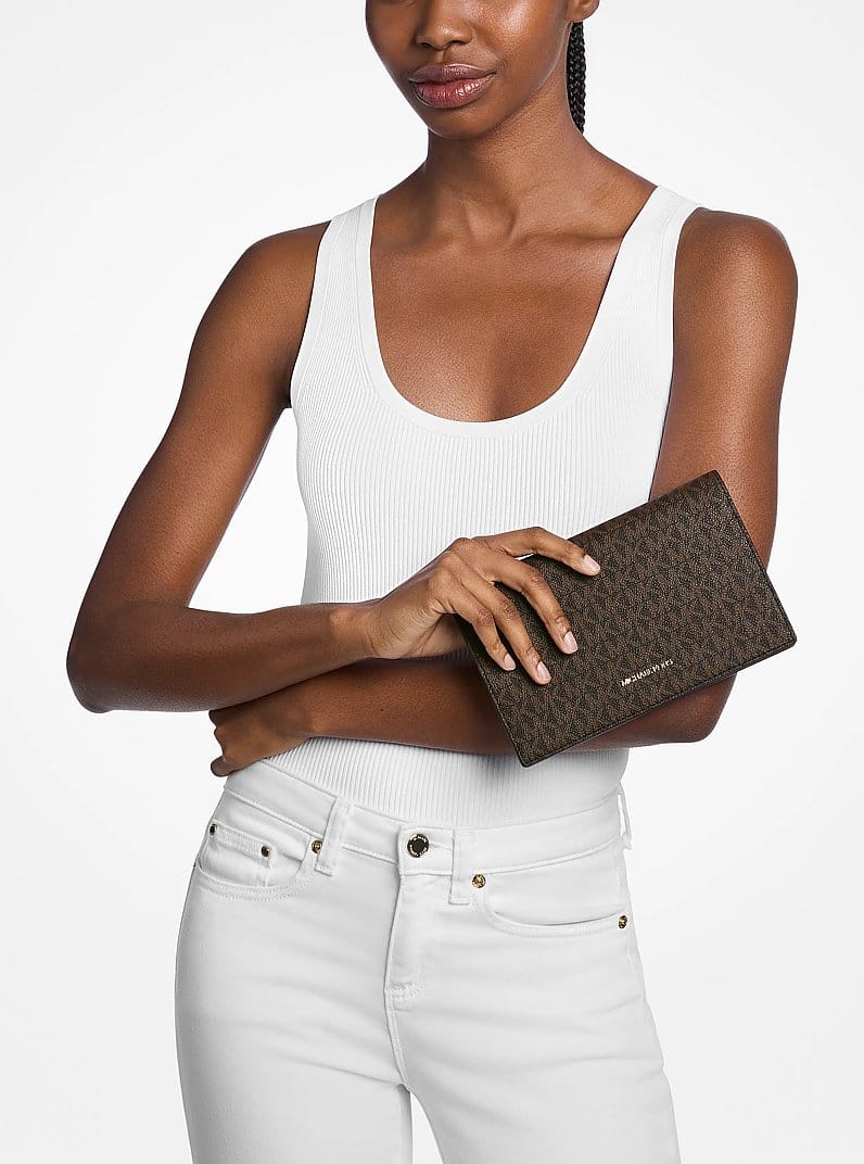 Jet Set Travel Signature Logo 2-in-1 Clutch