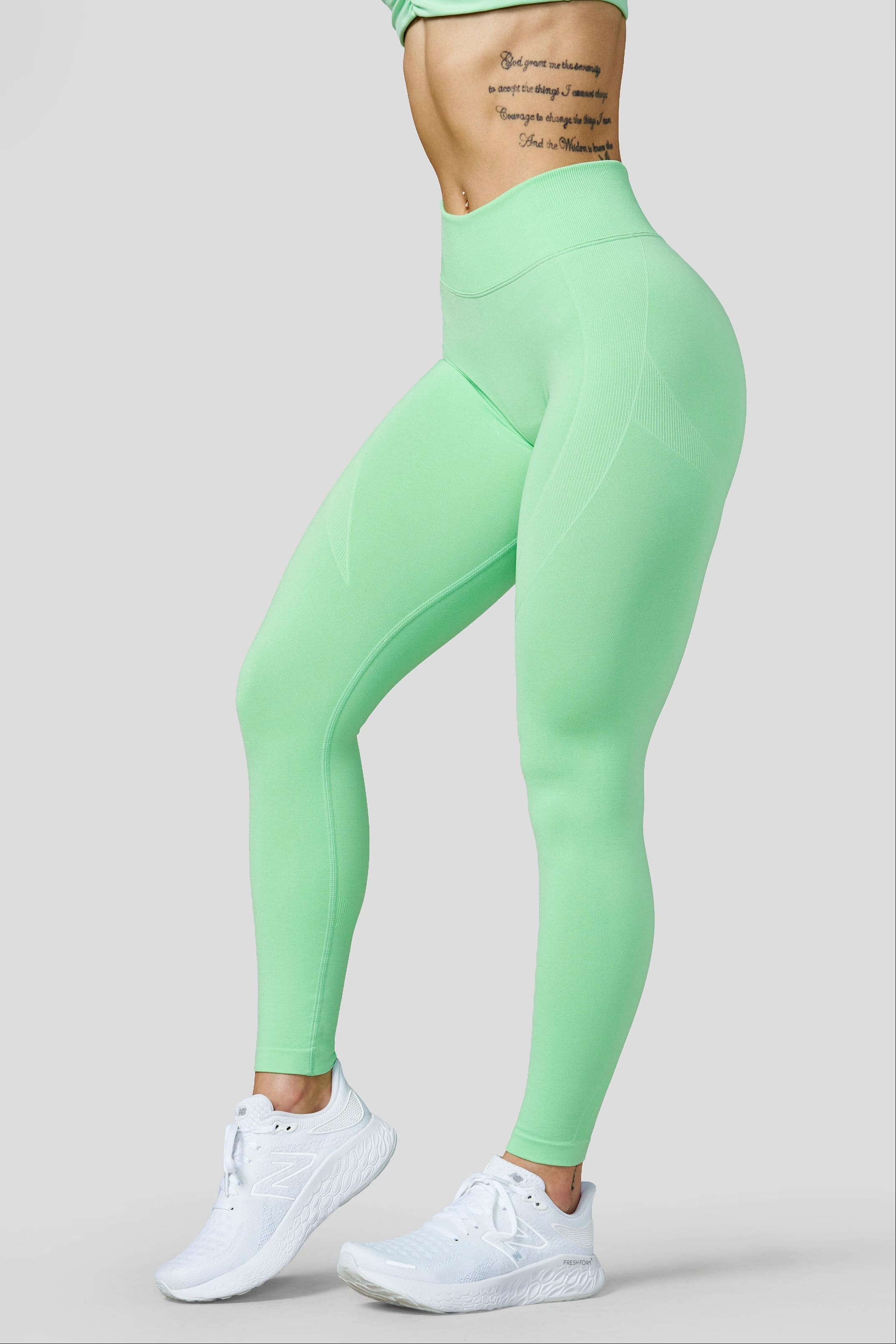 W252 Curve Hourglass Leggings Summer 26'