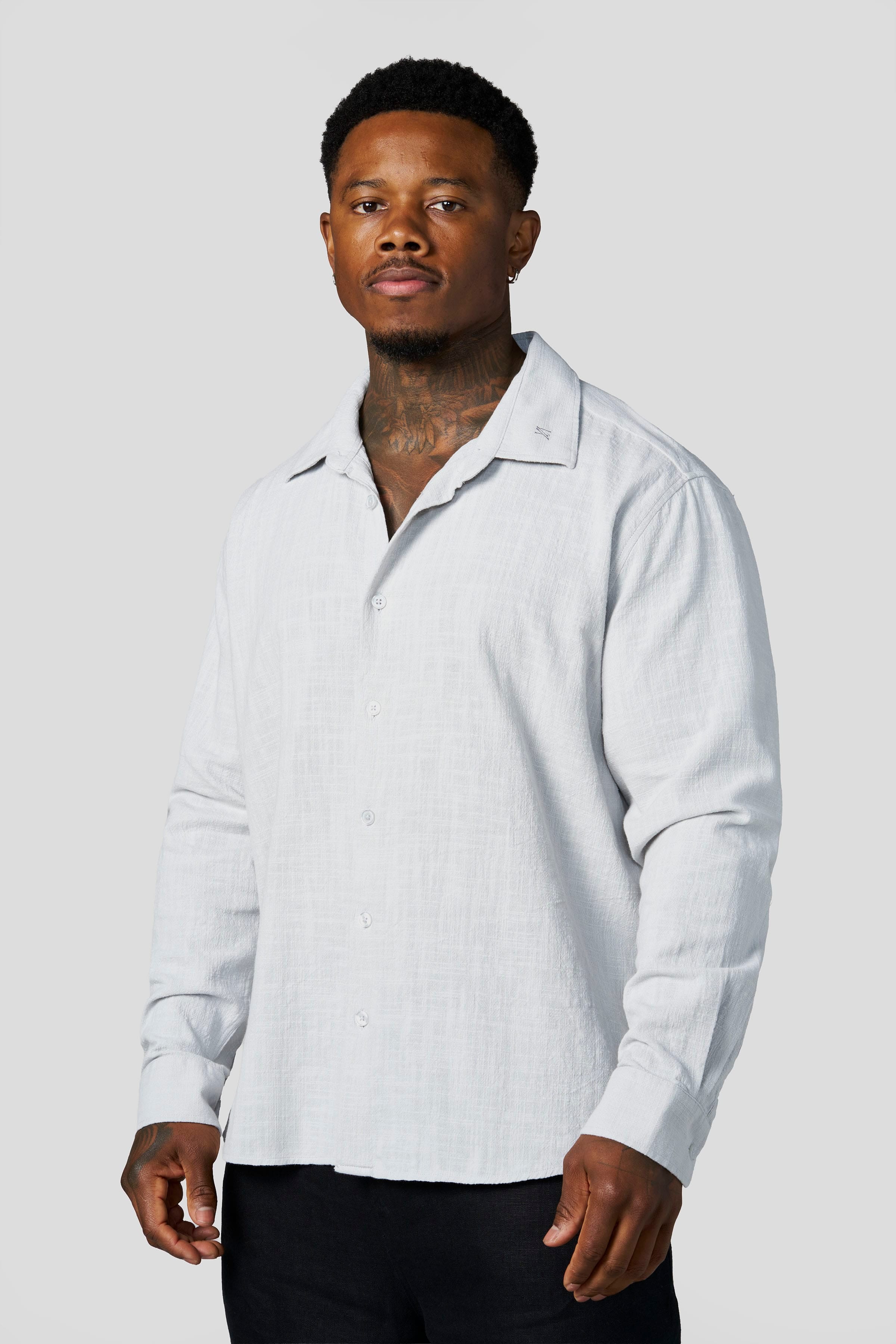 8095 - Cotton Linen Button-Ups