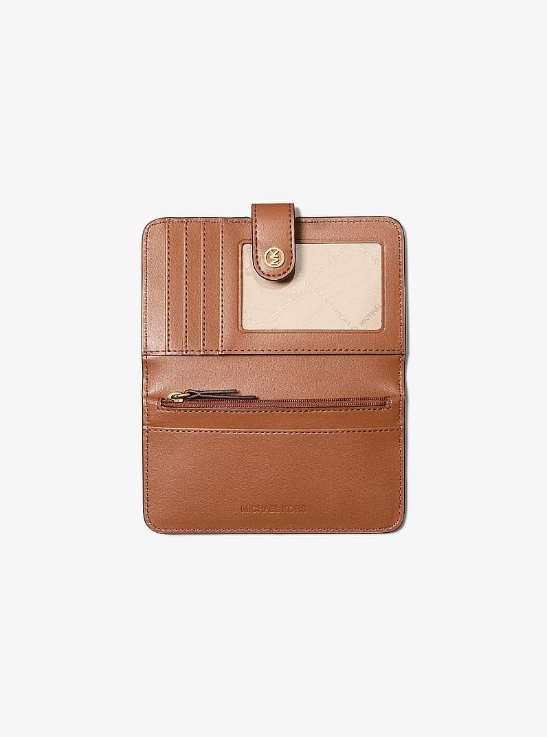Jet Set Travel Medium Signature Logo Billfold Wallet