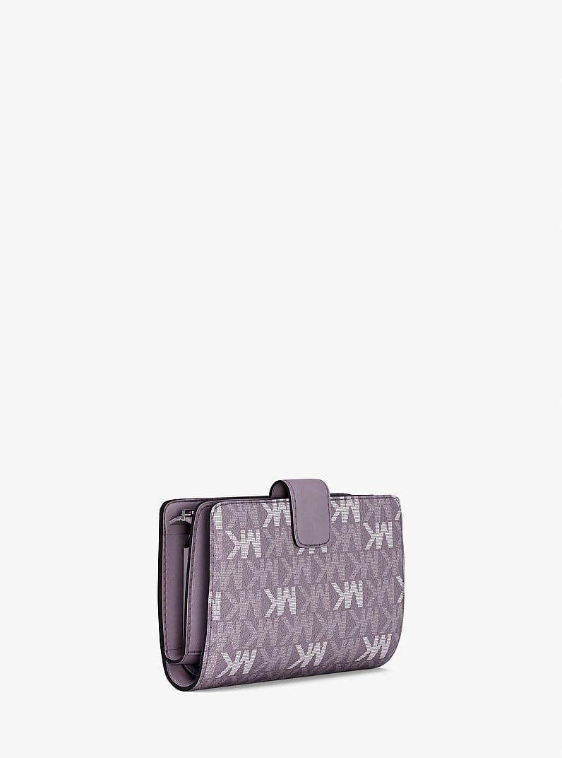 Jet Set Travel Medium Signature Logo Billfold Wallet
