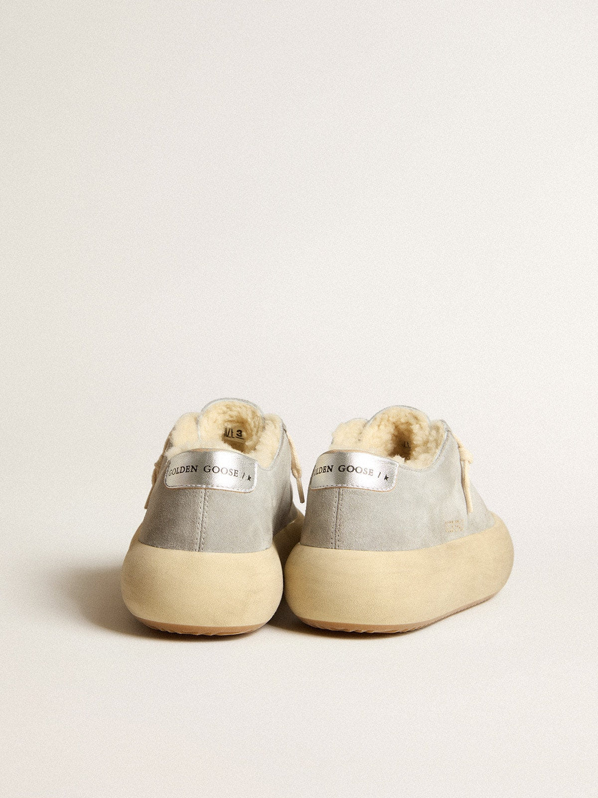 Golden Goose Mens Space-Star Shoes In Ice-Gray Suede With Shearling Lining Mens