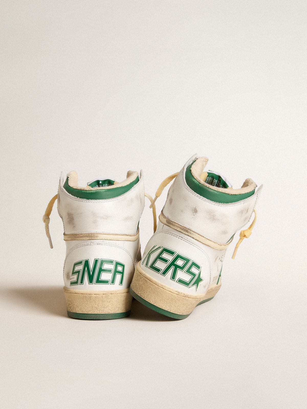 Golden Goose Sky-Star In White Leather With Green Leather Star Mens