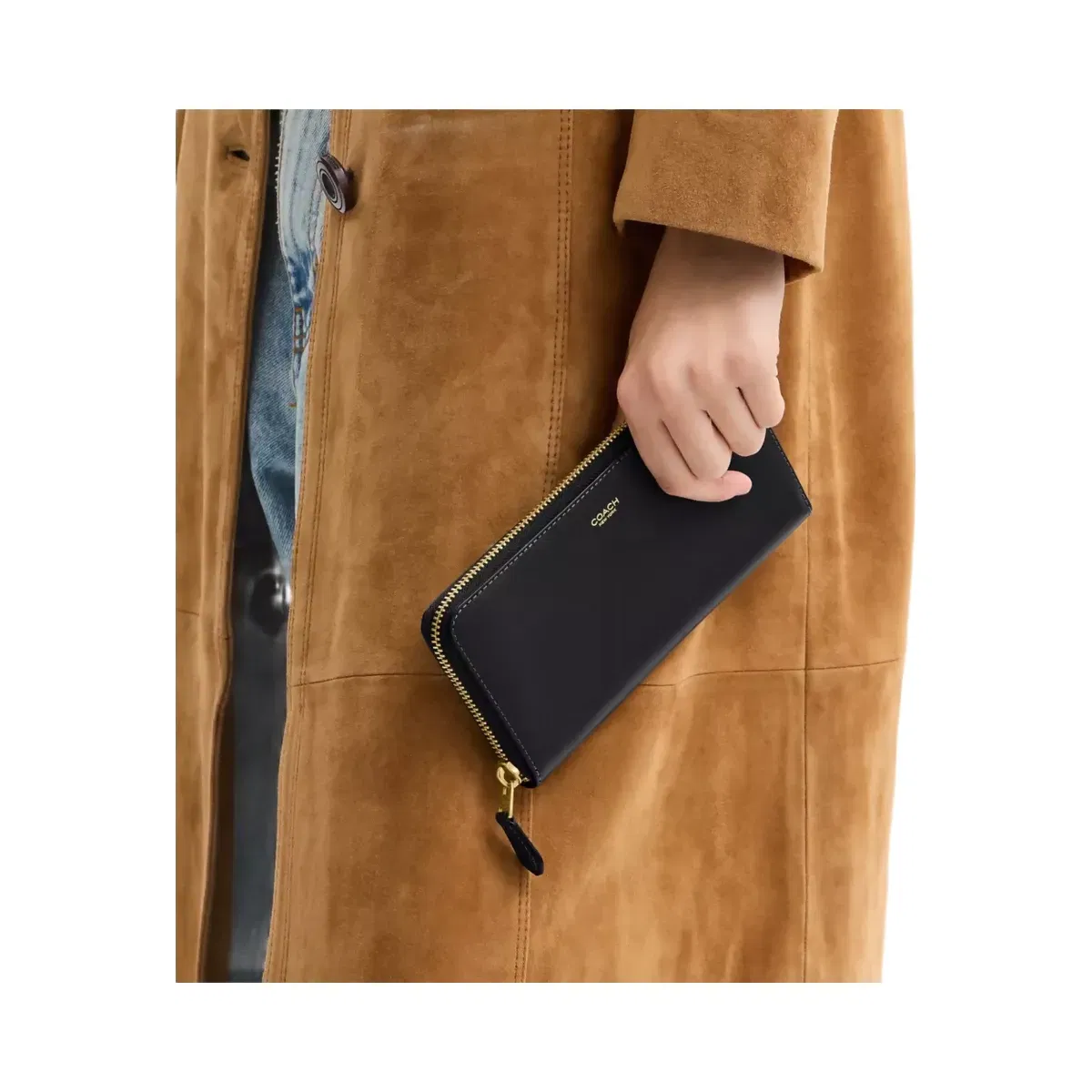 Coach New York Slim Accordion Zip Wallet in Brass Black