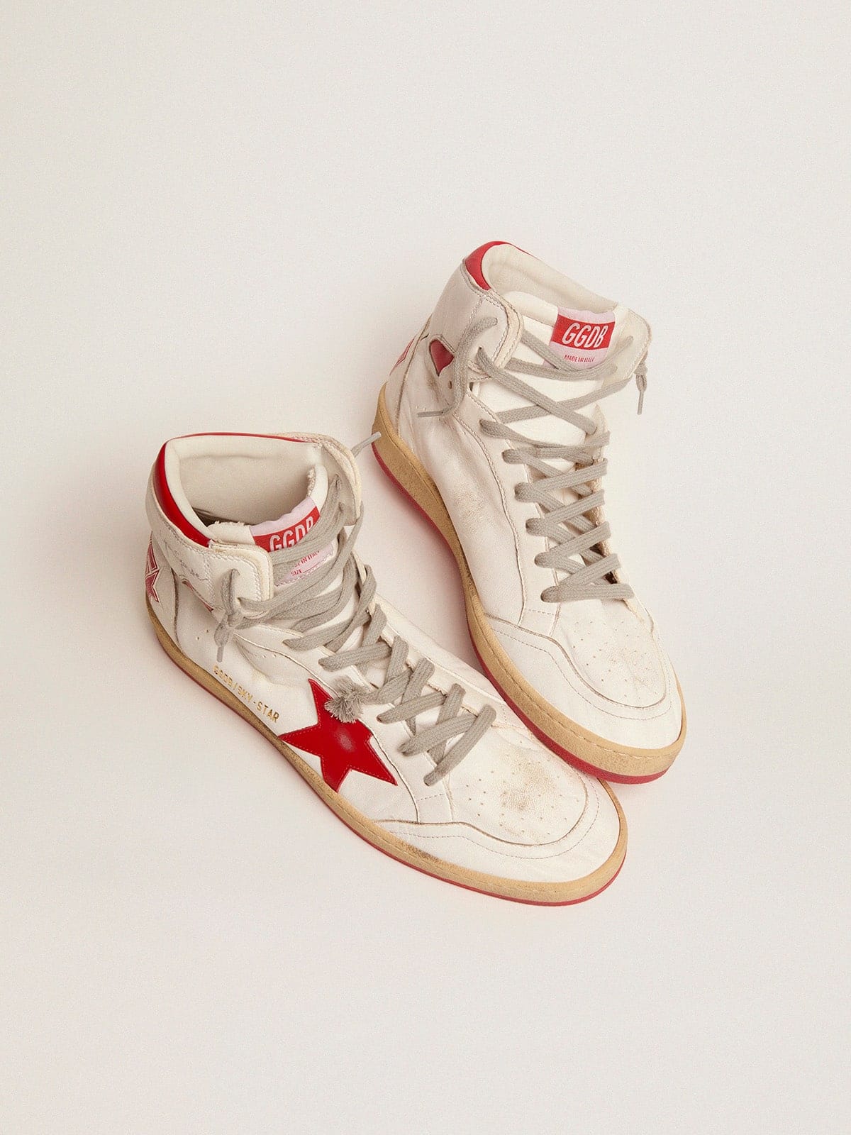Golden Goose Mens Sky-Star With Signature On The Ankle And Red Inserts Mens