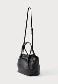 Valentino Special Sleek Handbag Nero
