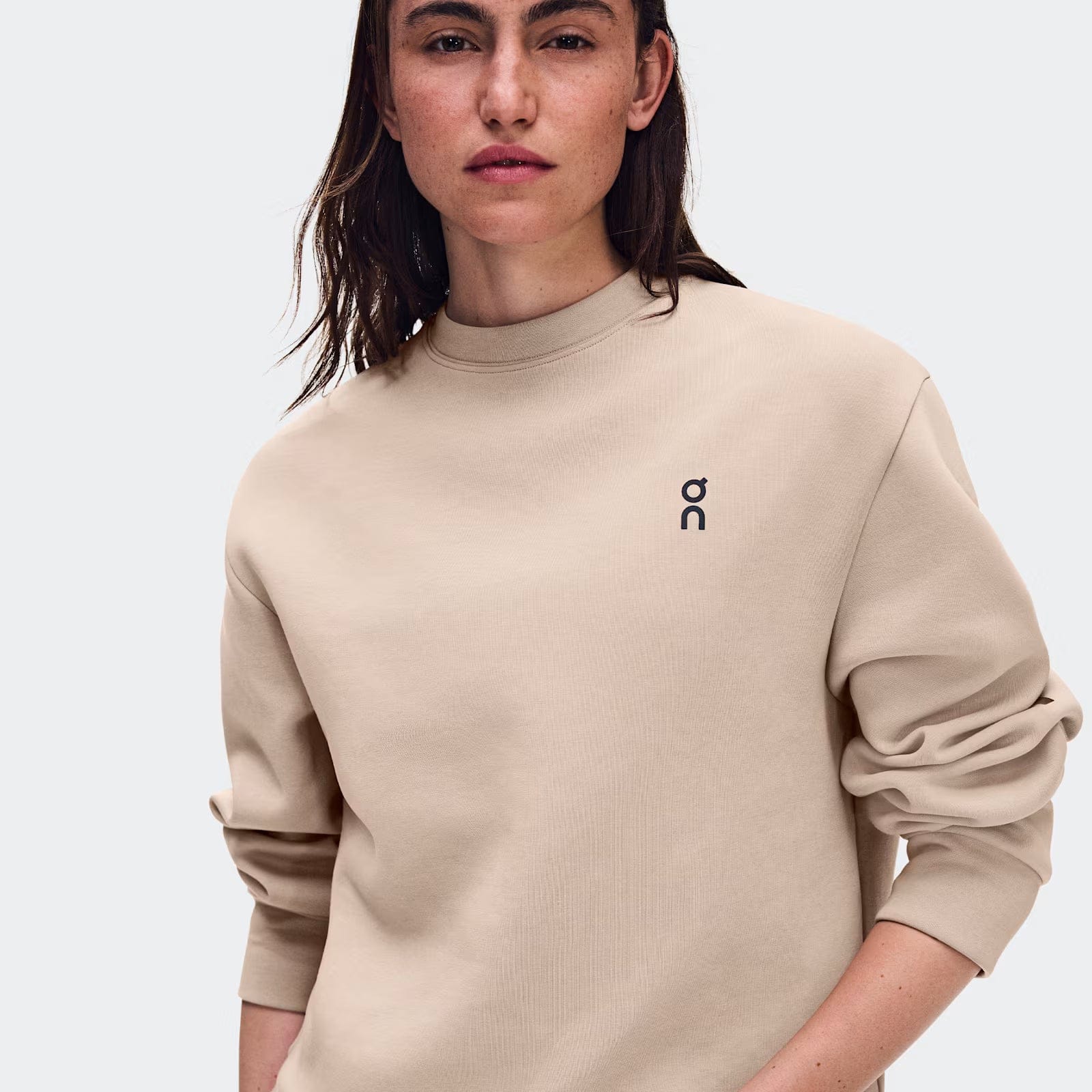 On Focus Tech Crew Desert (Women'S)
