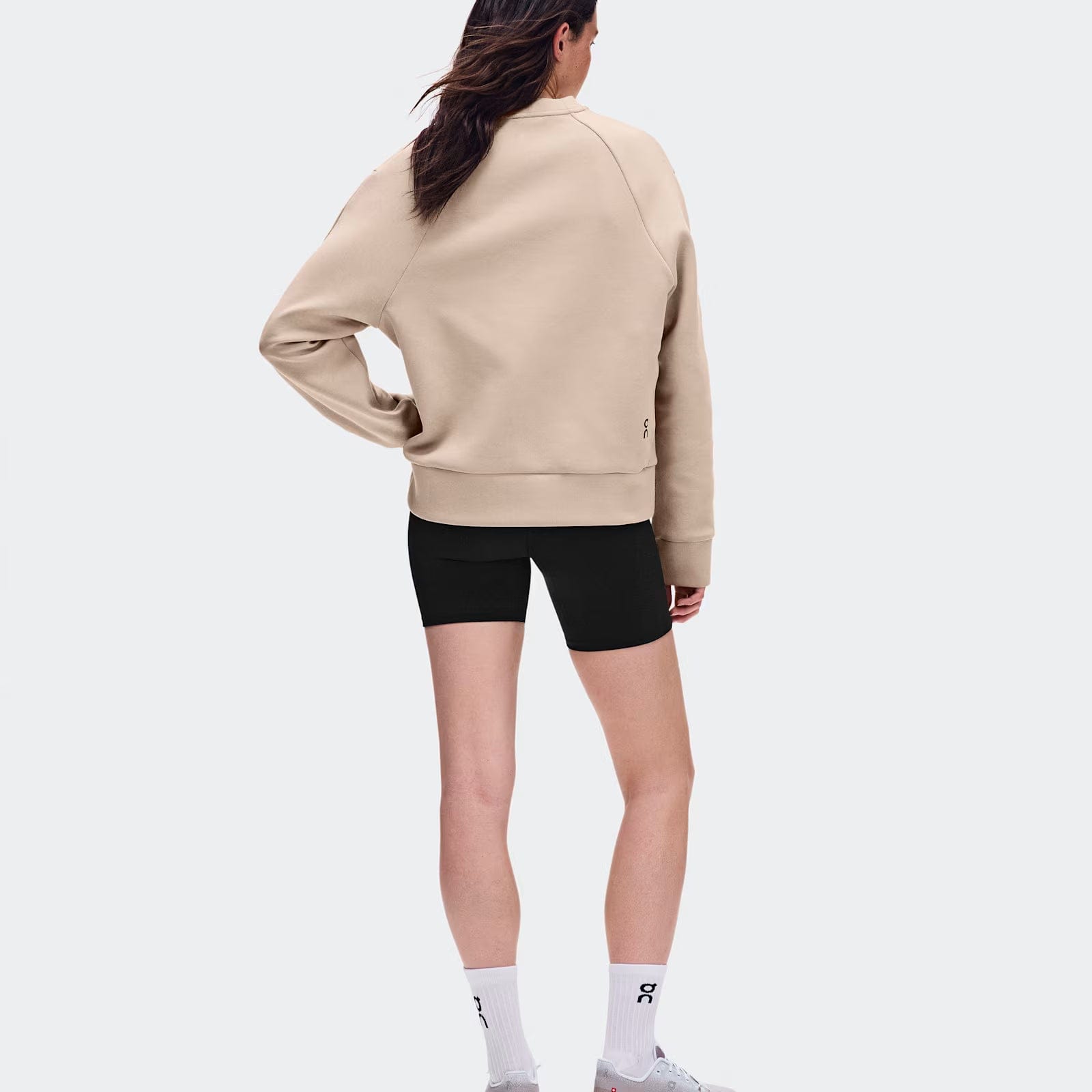 On Focus Tech Crew Desert (Women'S)