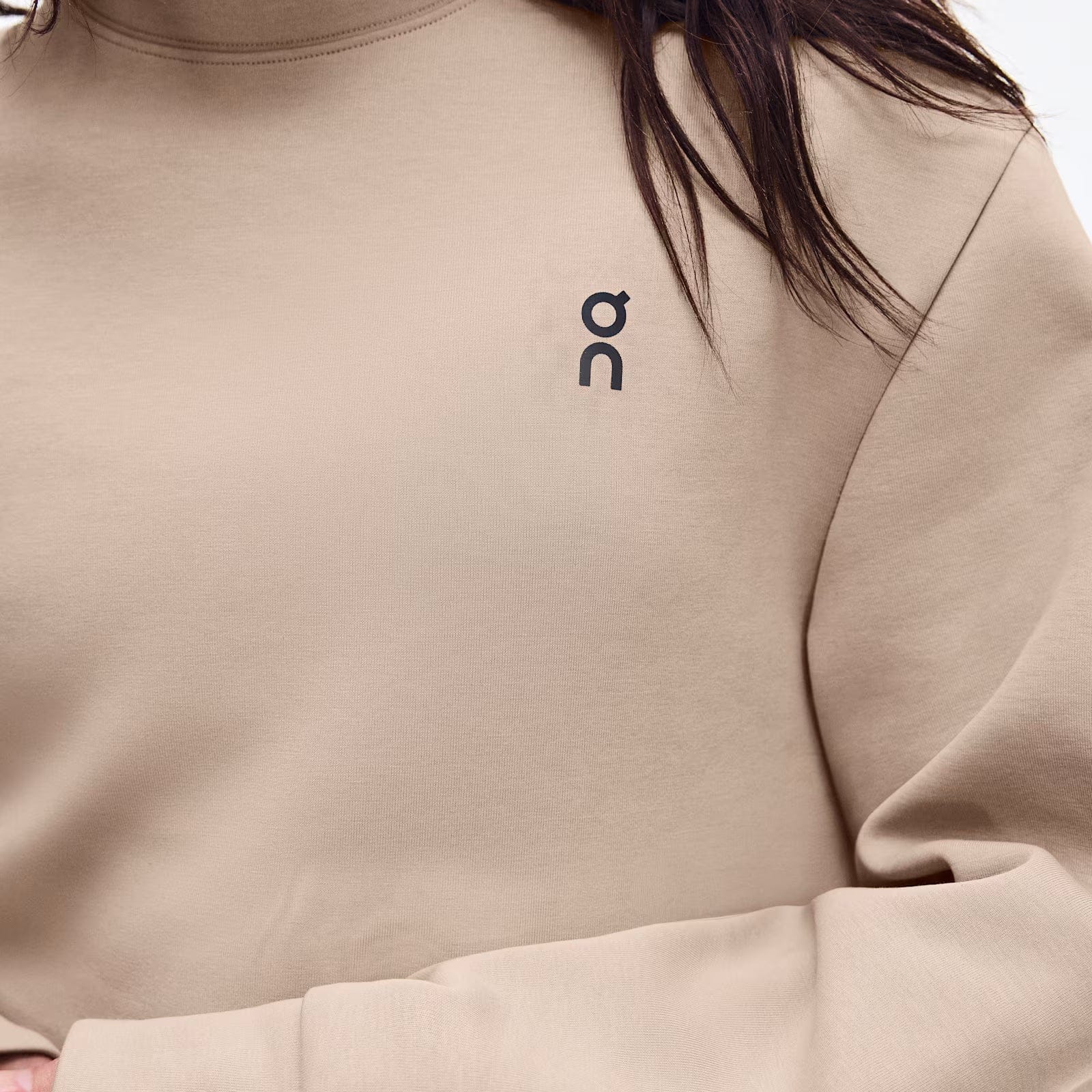 On Focus Tech Crew Desert (Women'S)