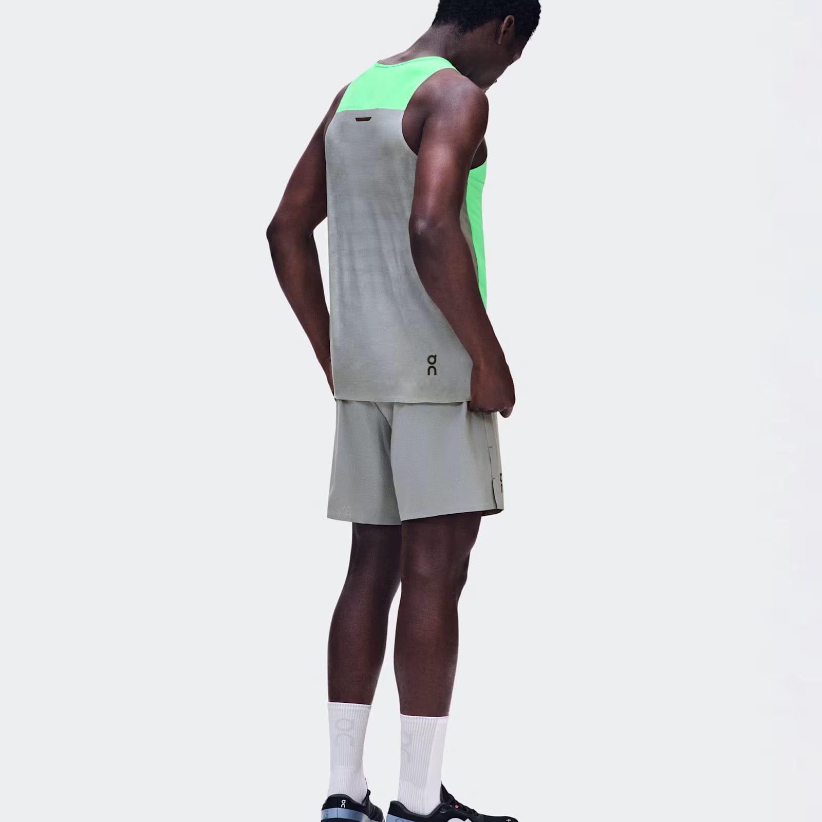 On Performance Tank Verdite | Apollo