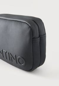 Valentino Axel Clutch Nero