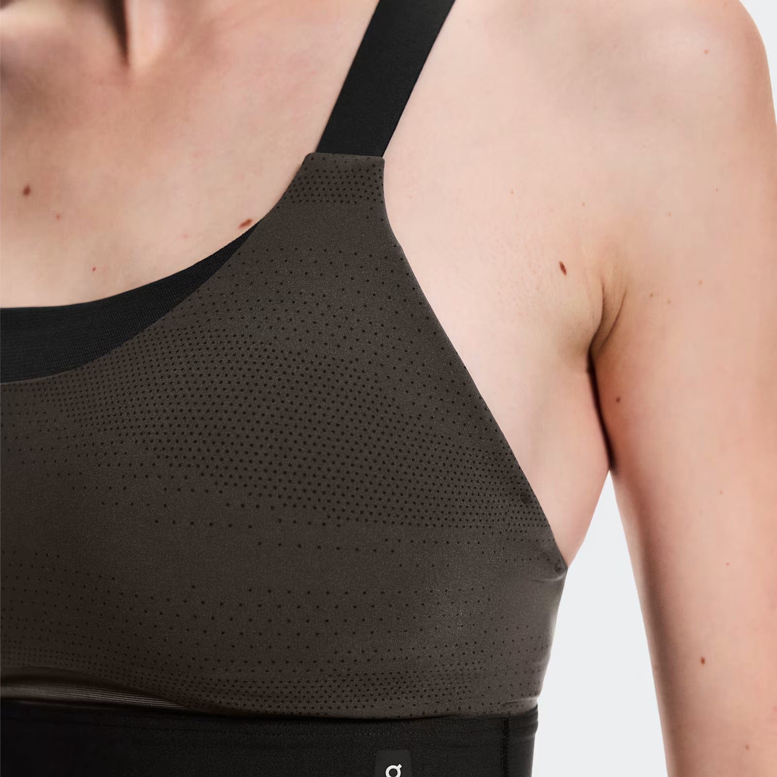 On Performance Bra Erewhon Espresso | Black (Women'S)