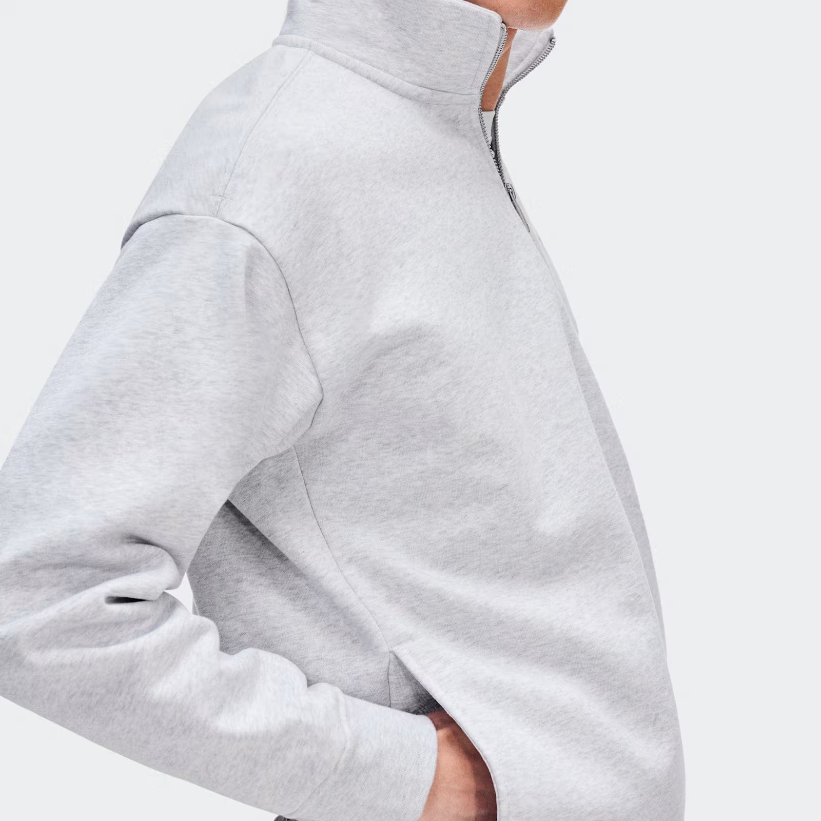 On Club Collective 1/4 Zip Crater