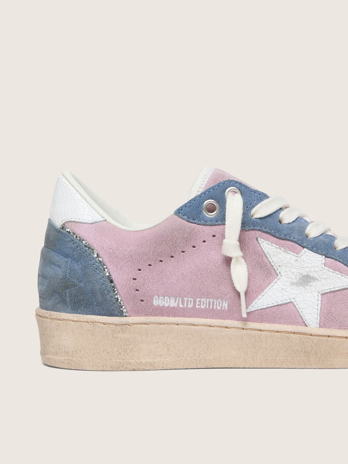 Golden Goose Womens Ball Star Ltd In Lilac Suede With White Star Womens