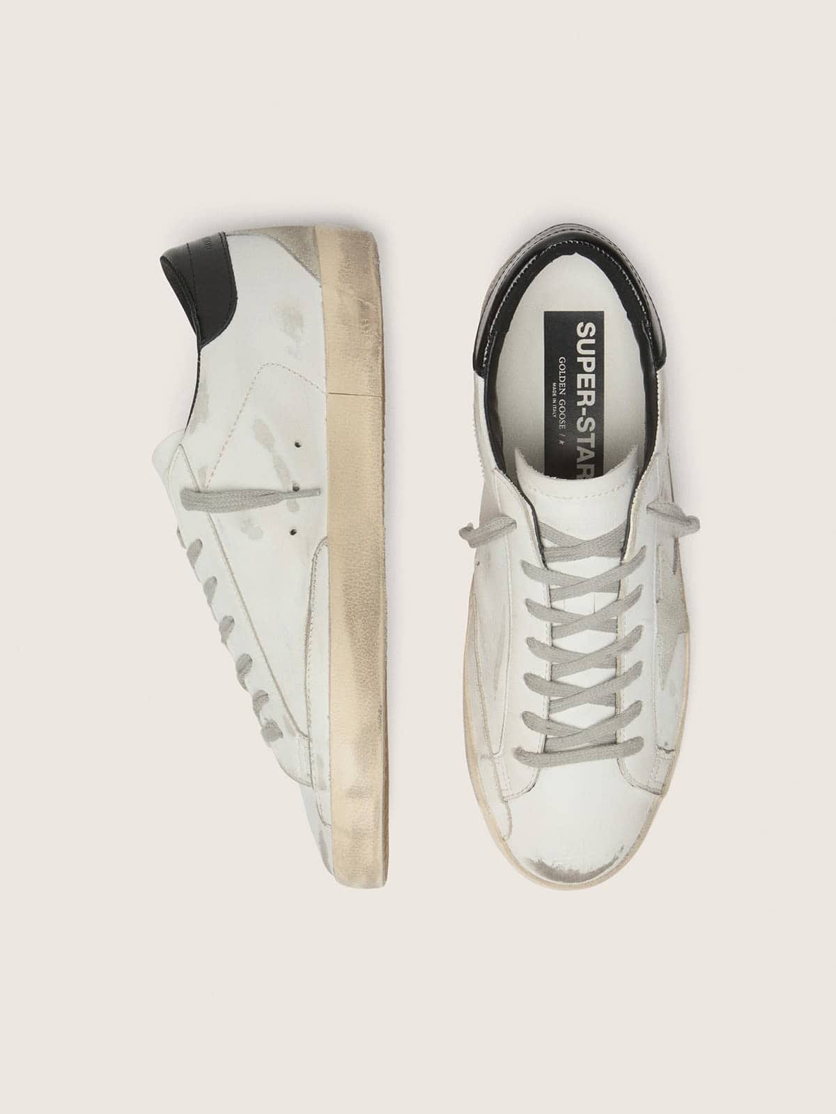 Golden Goose Womens Super-Star With Black Heel Tab And Metal Stud Lettering Womens