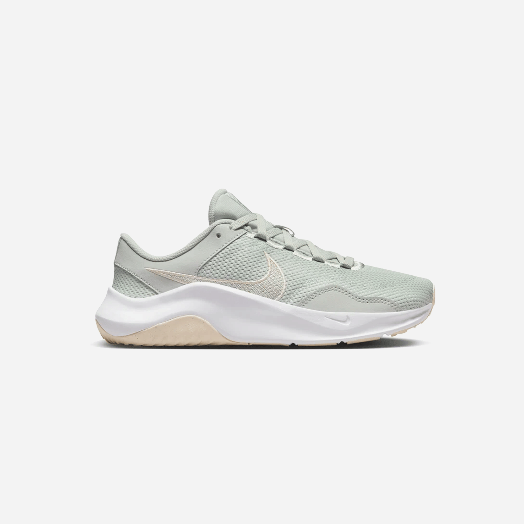 Nike Legend Essential 3 Next Nature Light Silver/Mica Green/Guava Ice WMNS