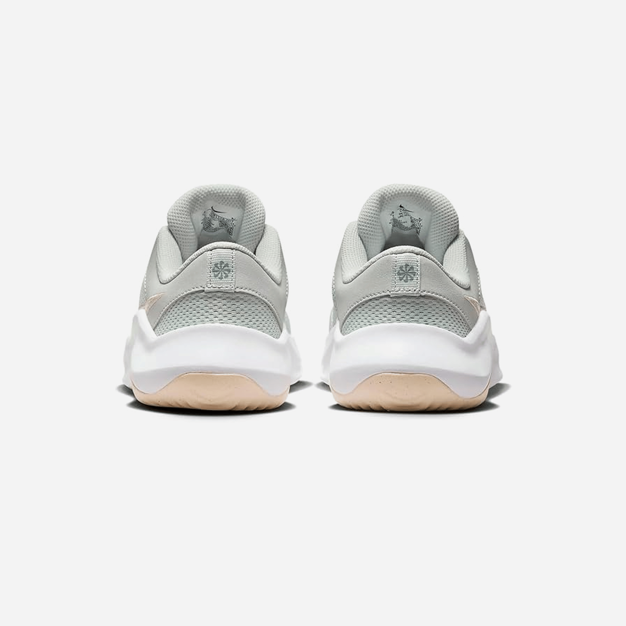 Nike Legend Essential 3 Next Nature Light Silver/Mica Green/Guava Ice WMNS