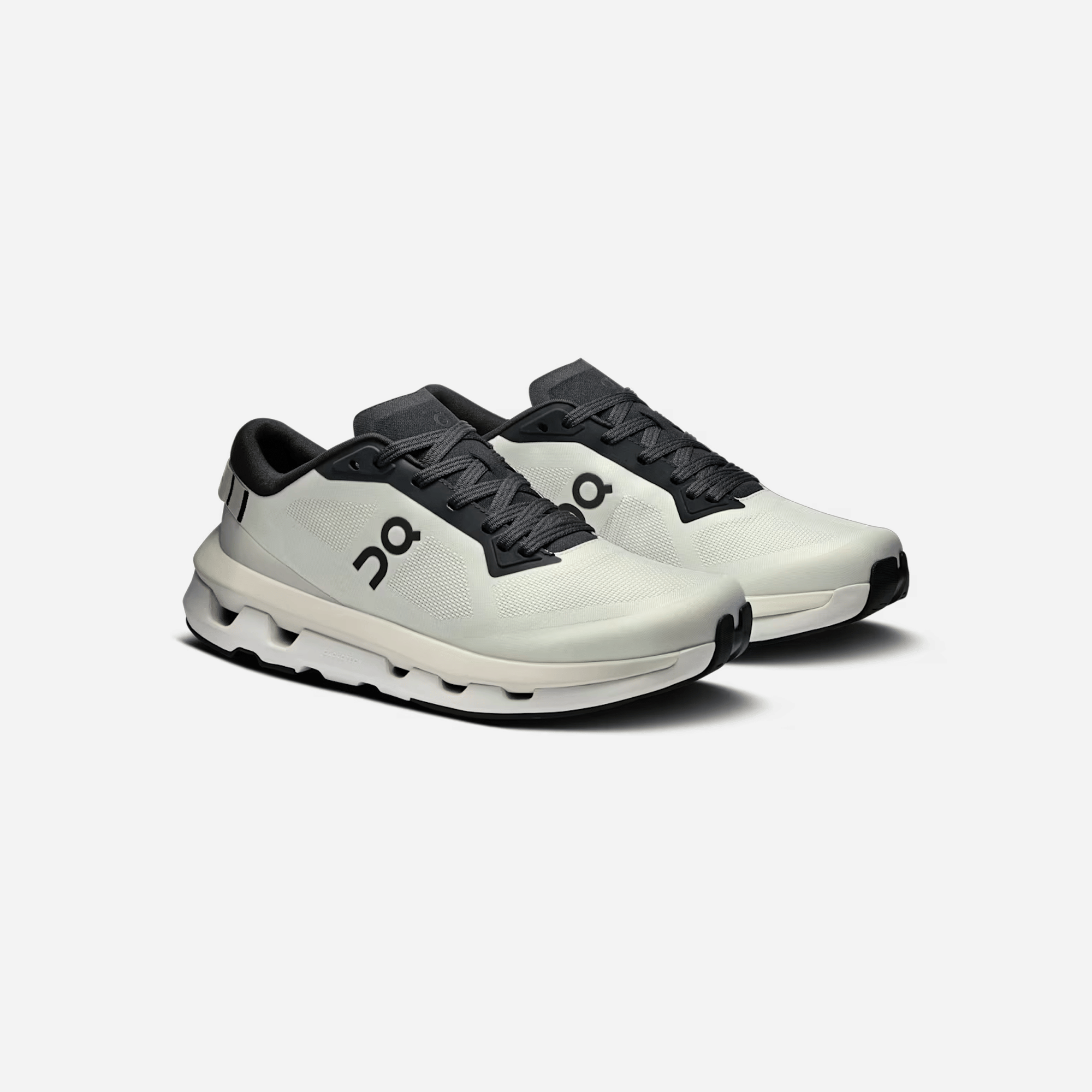 ON Running Cloudzone Ice Black WMNS