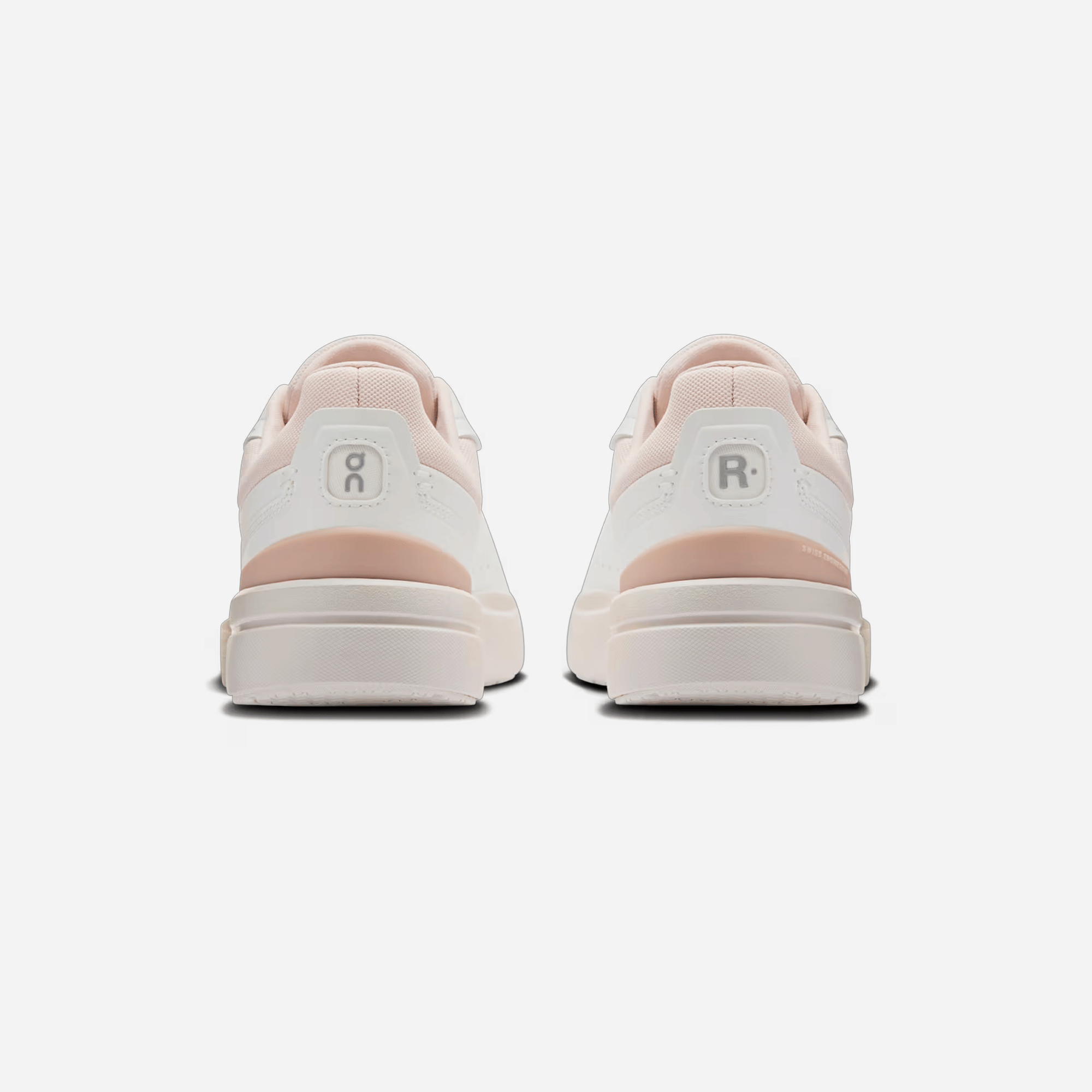 ON Running THE ROGER Advantage White Rosehip WMNS