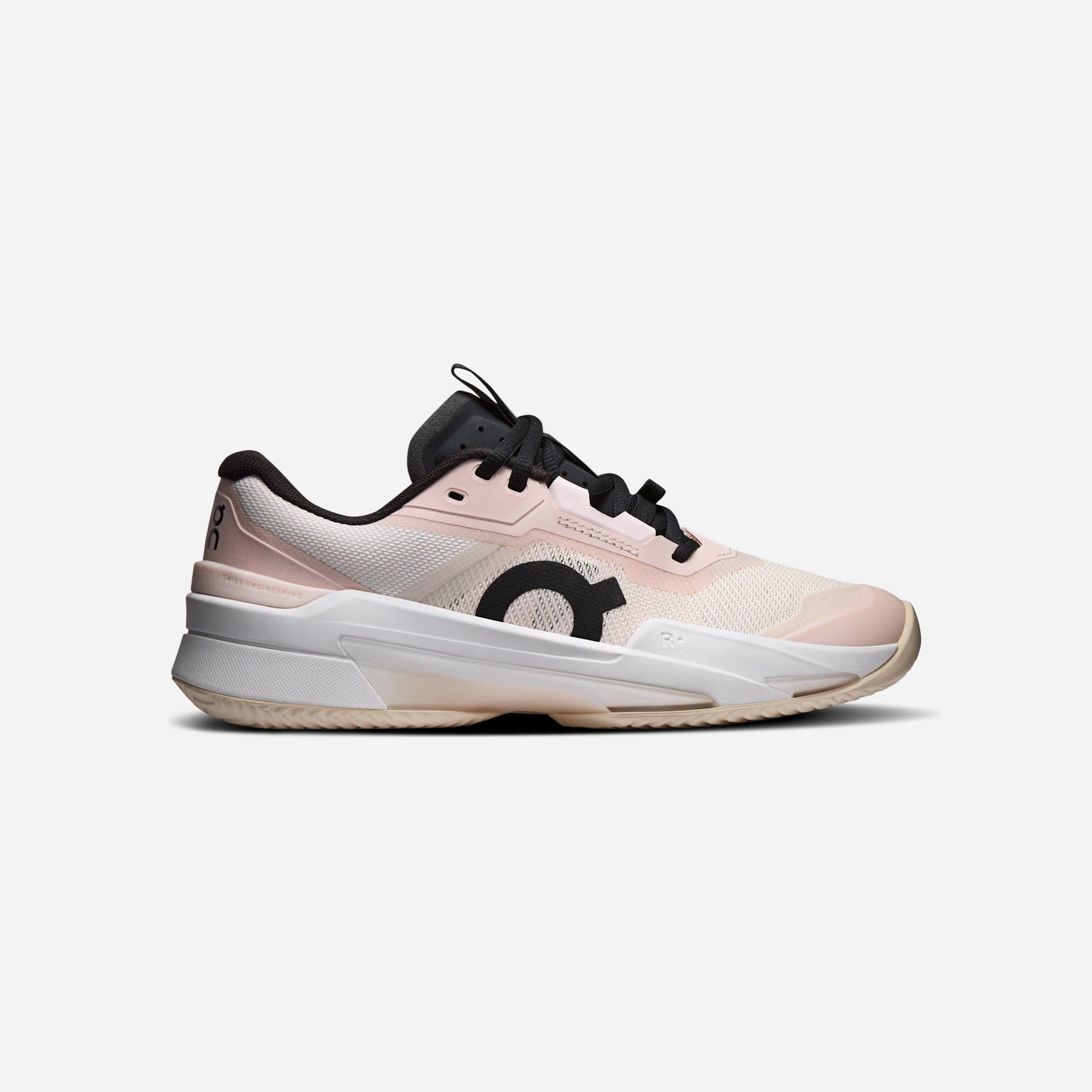 ON Running The Roger Pro Fire Clay Doe White WMNS