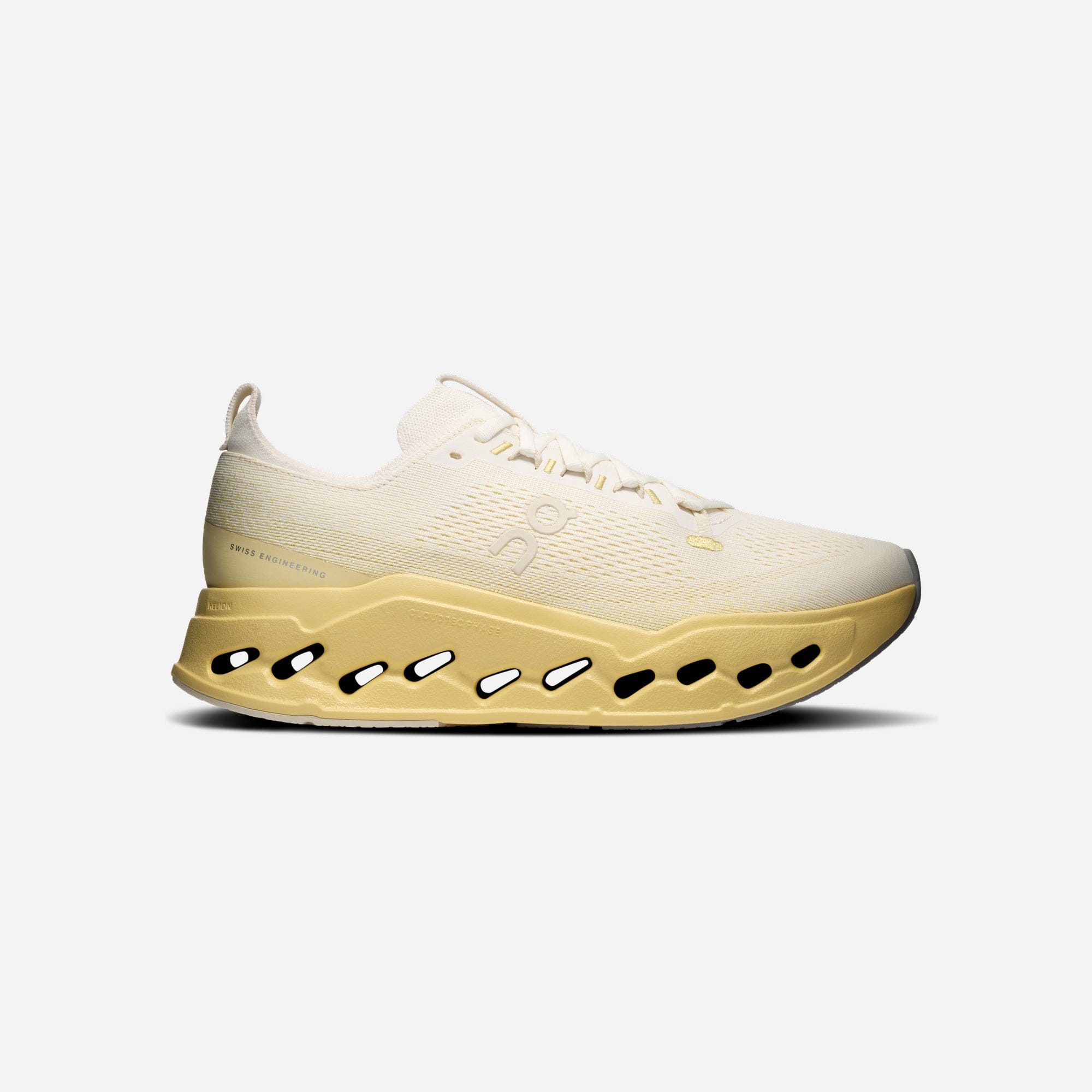 ON Running Cloudsurfer Max Ivory Dijon