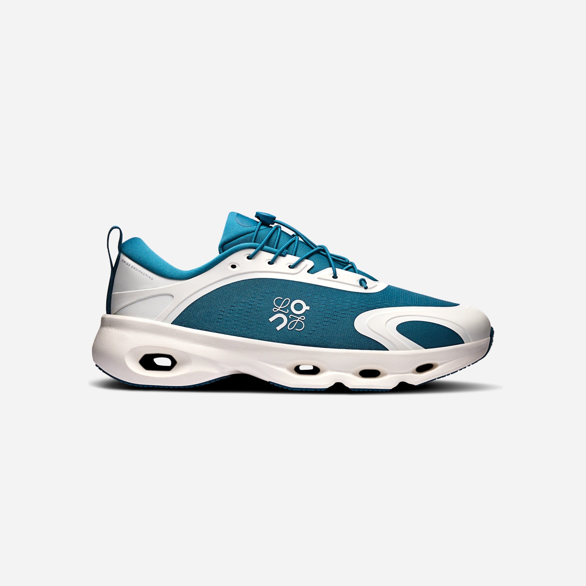 ON Running Cloudsolo Loewe Teal Eggshell