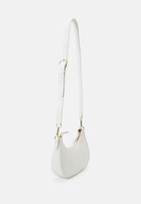 Valentino Handbag Bianco