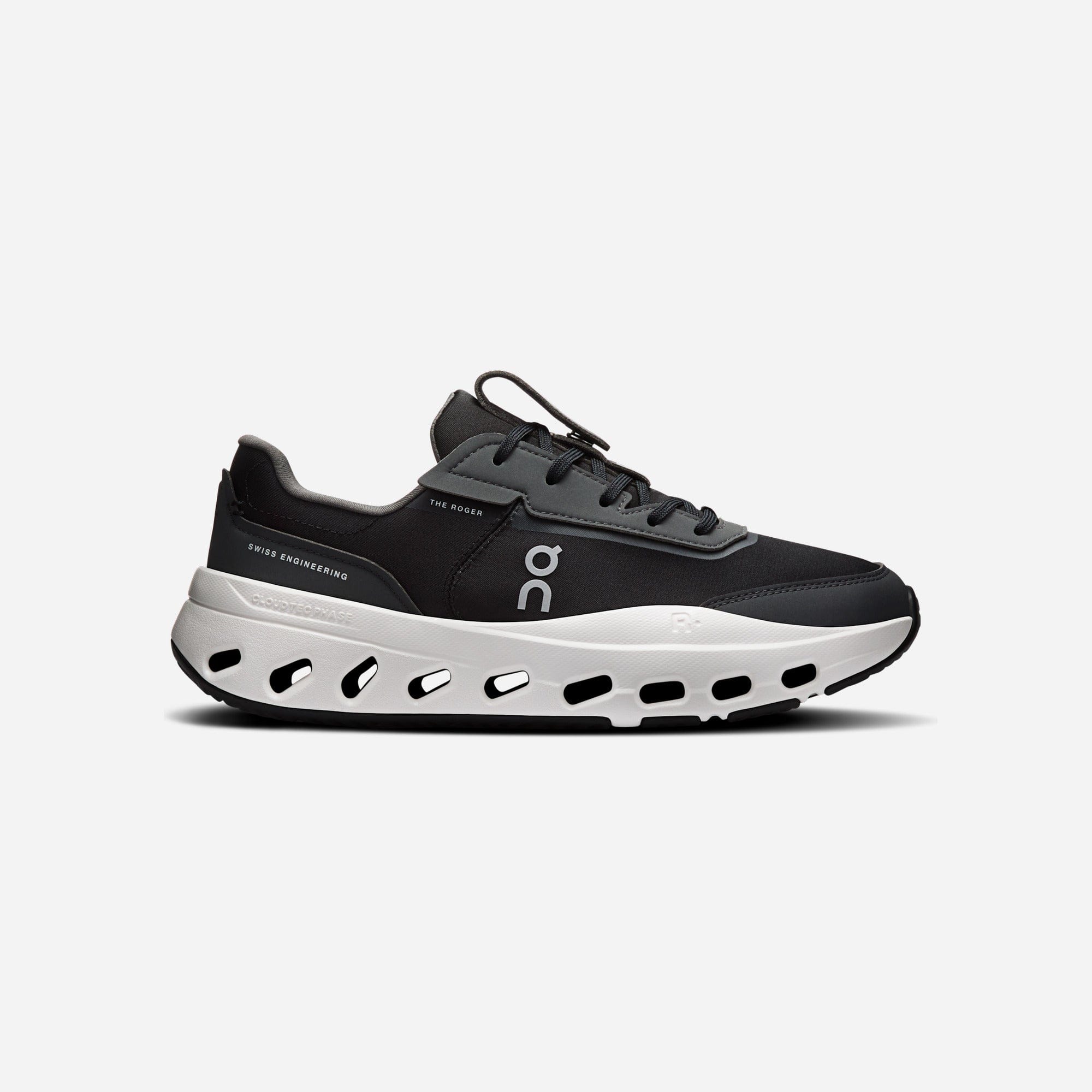 ON Running The Roger Wildcard Black White WMNS