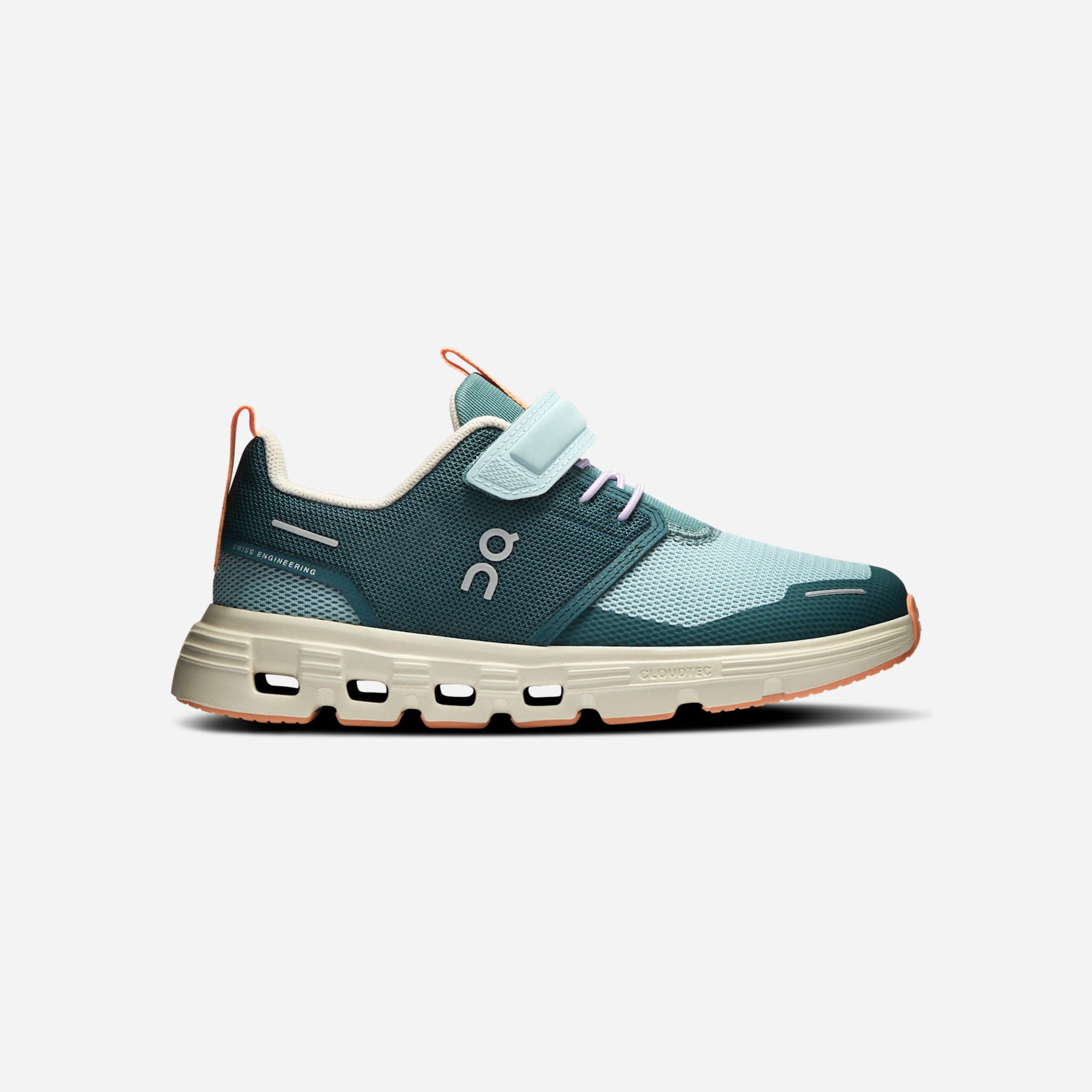 ON Running Cloud Play 2 Mistletoe Sahara