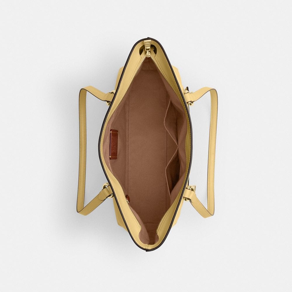 Coach Station Tote Bag Gold Vanilla