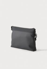 Valentino Axel Clutch Nero