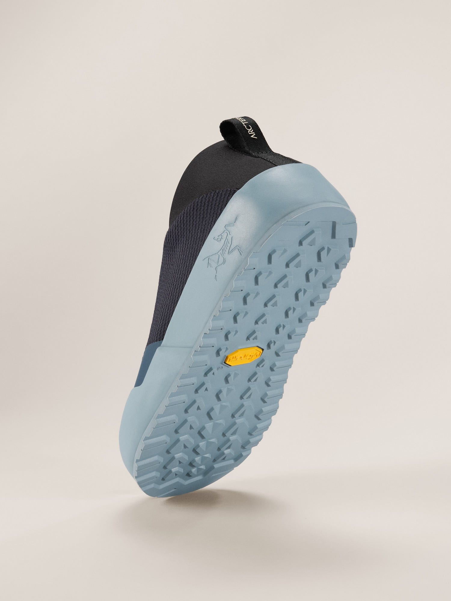 Arcteryx Outlet Kragg Multi Shoe Mens Black Sapphire Robotica