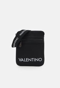 Valentino Kylo Mini Crossbody Cross Body Bag Nero