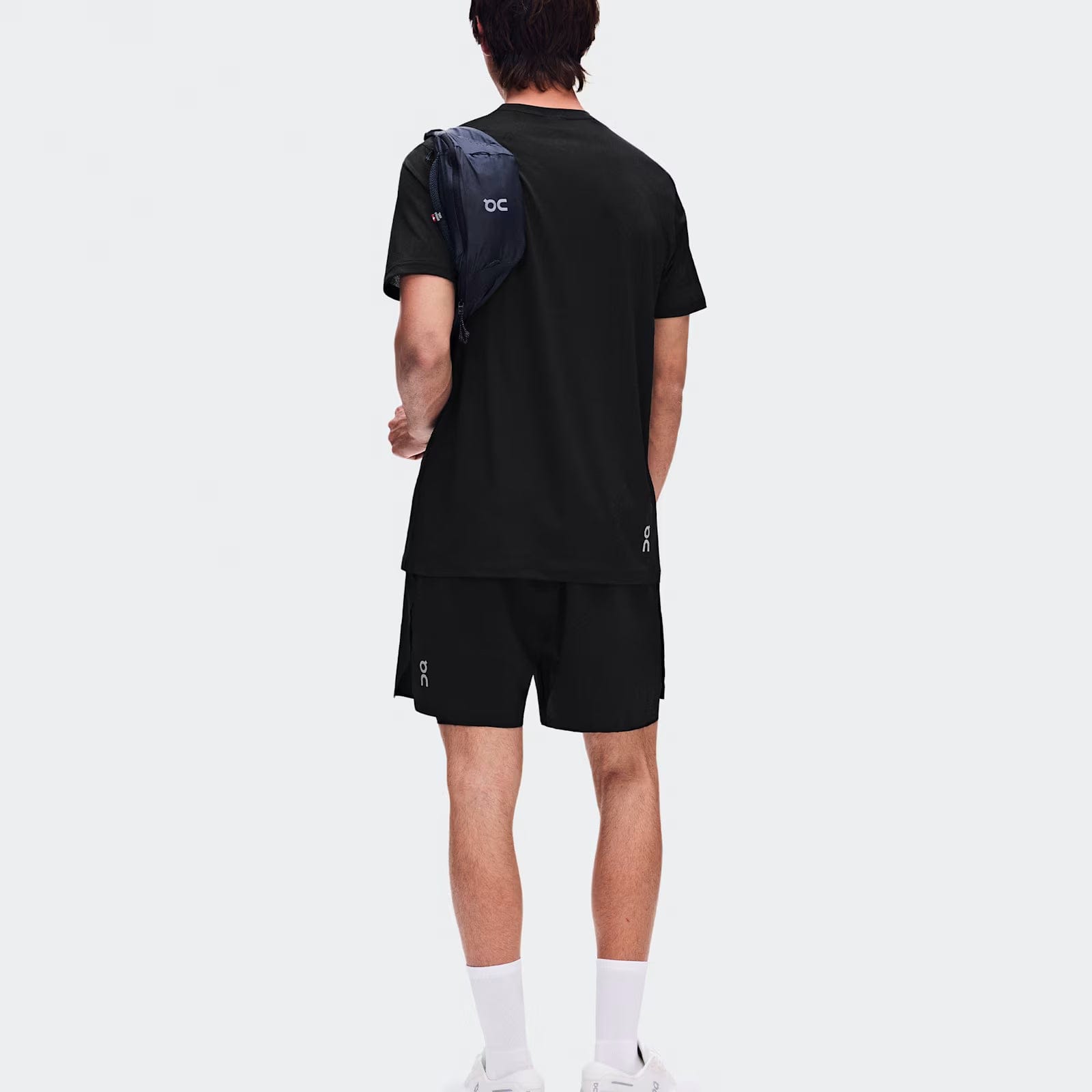 On Core-T Graphic Black