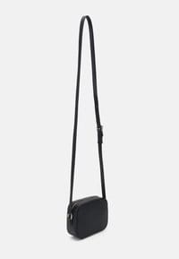 Valentino Divina Cross Body Bag Nero/Gold Coloured