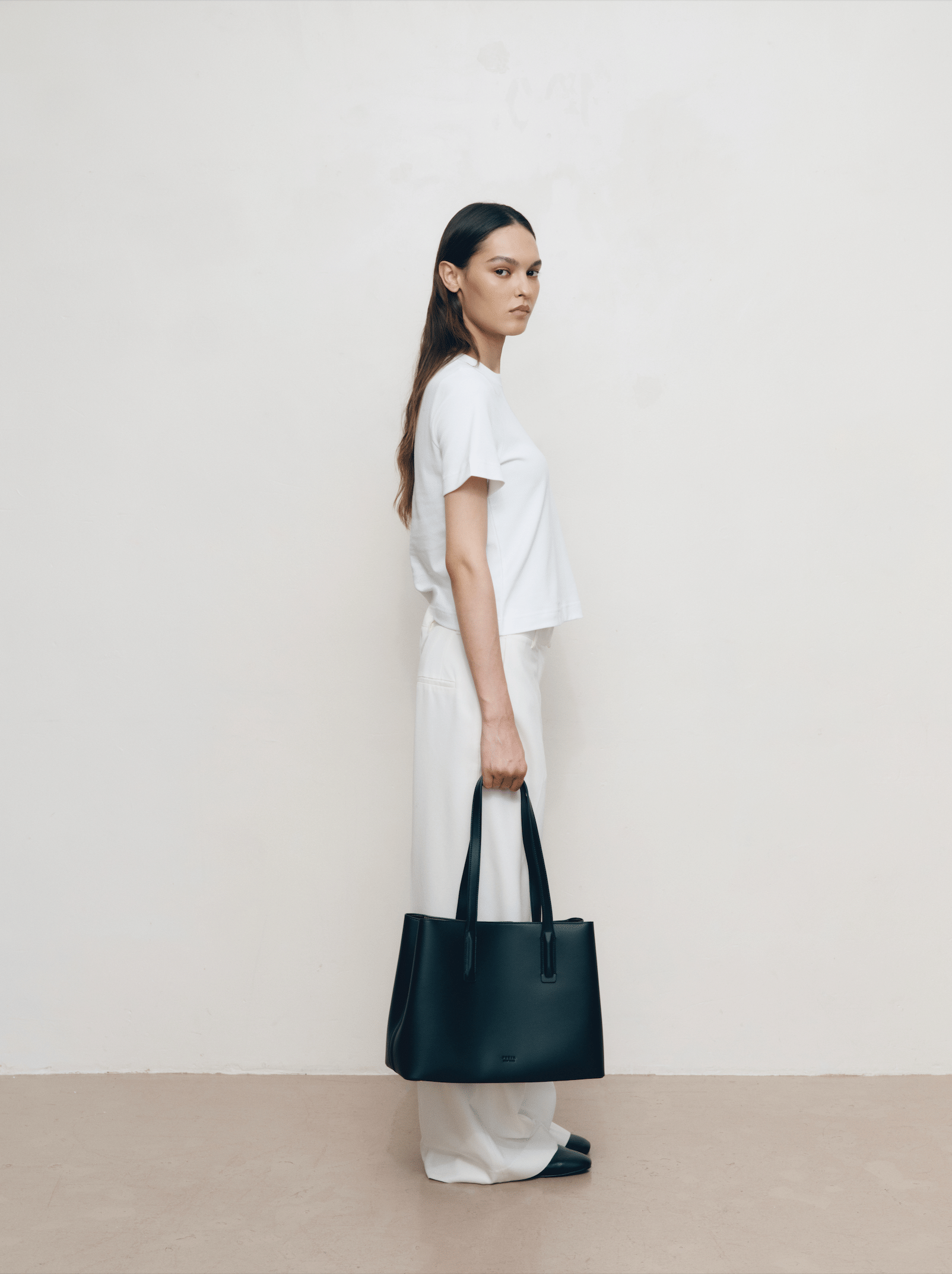 Freja Linnea Tote Black