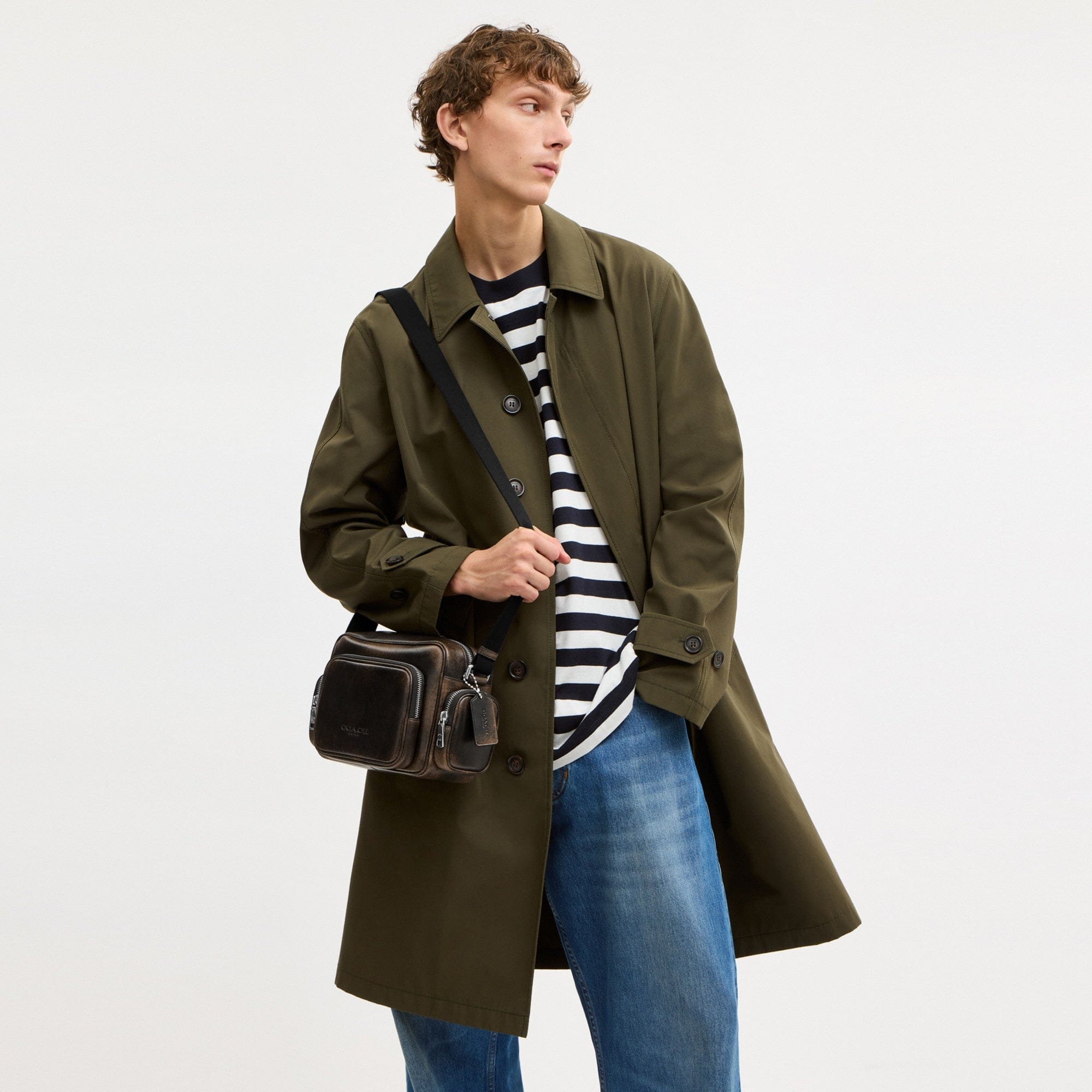 Fletcher Crossbody Bag In Loved Leather