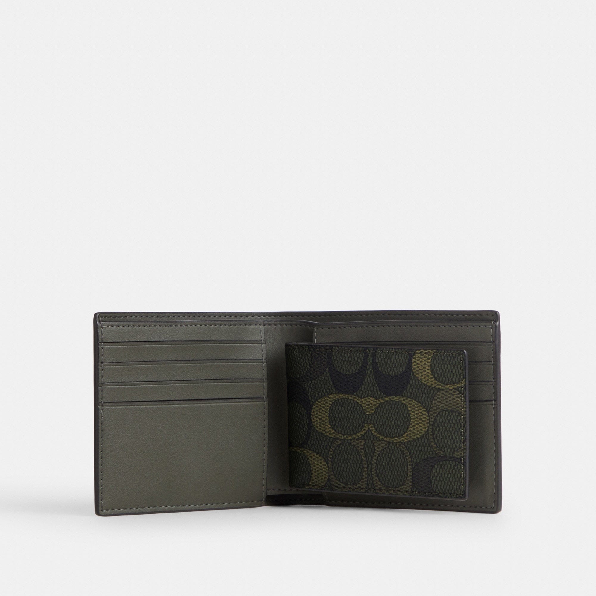 3-In-1 Wallet In Signature Camo Print