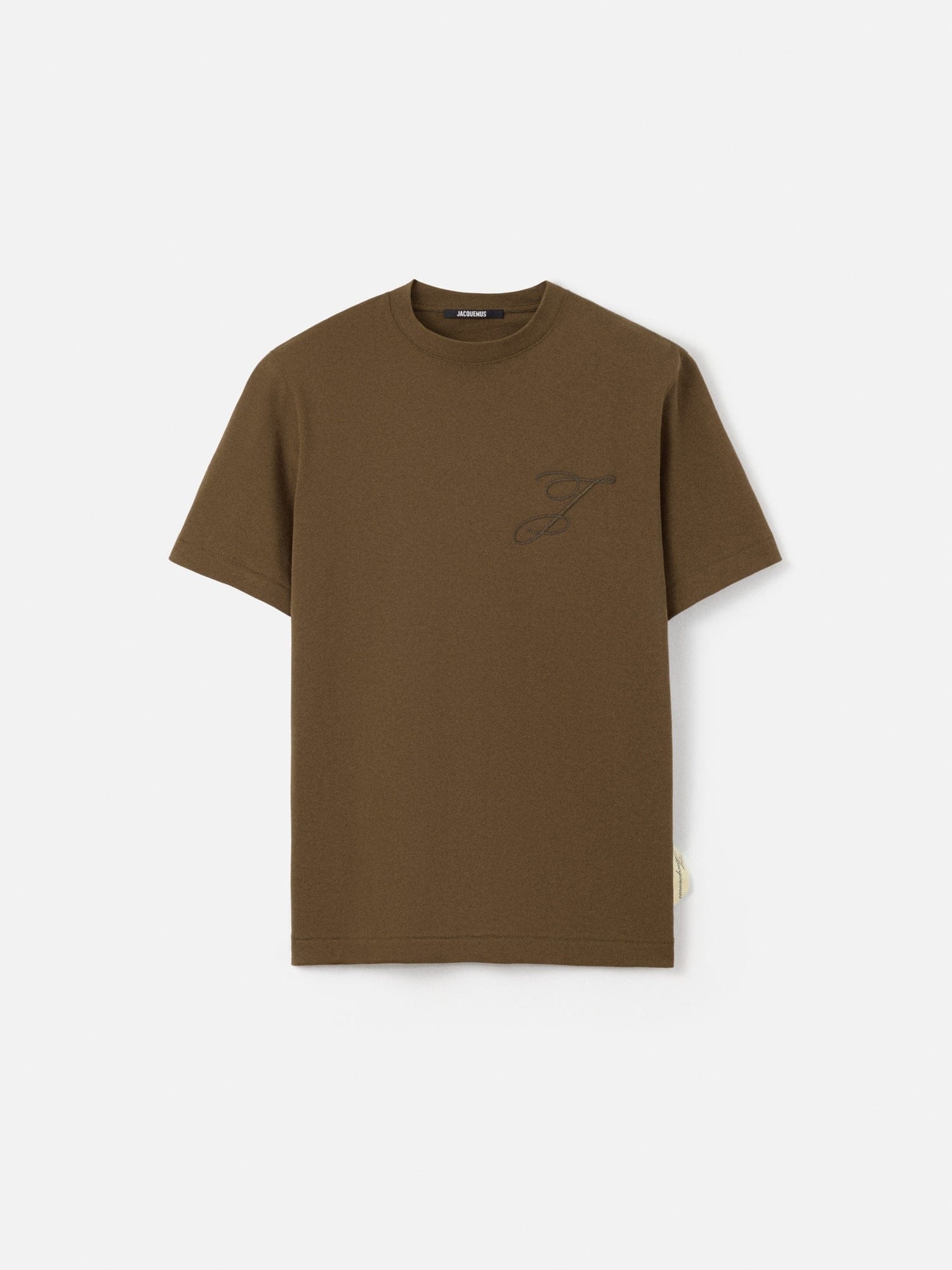 Short-sleeve t-shirt with embroidered logos.