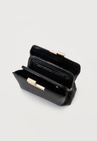 Valentino Glace Clutch Nero
