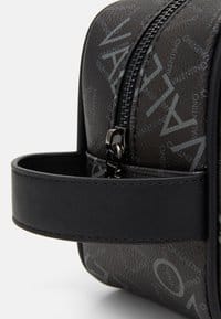 Valentino Zefir Wash Bag Nero/Multicolor