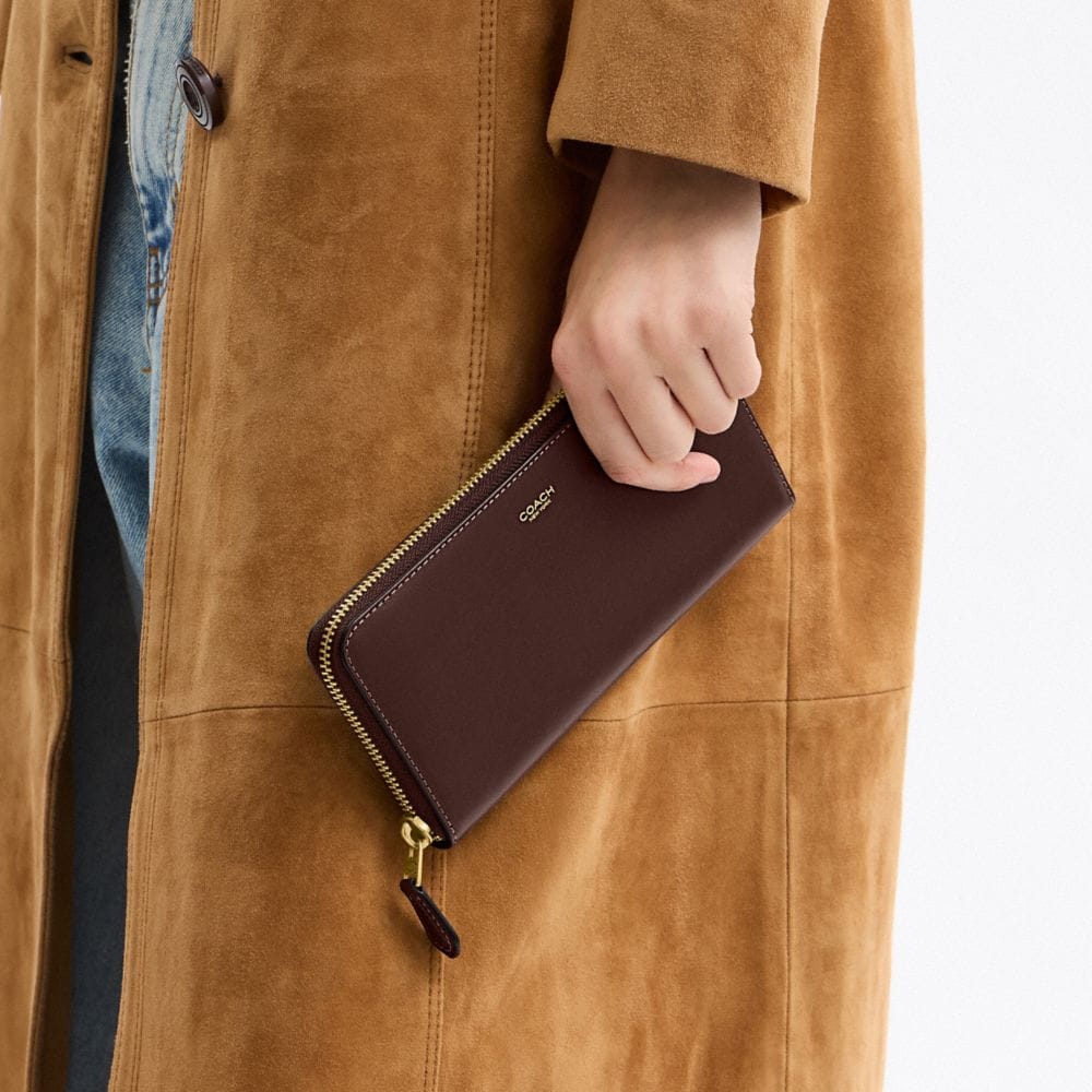Coach New York Slim Accordion Zip Wallet Brass Maple