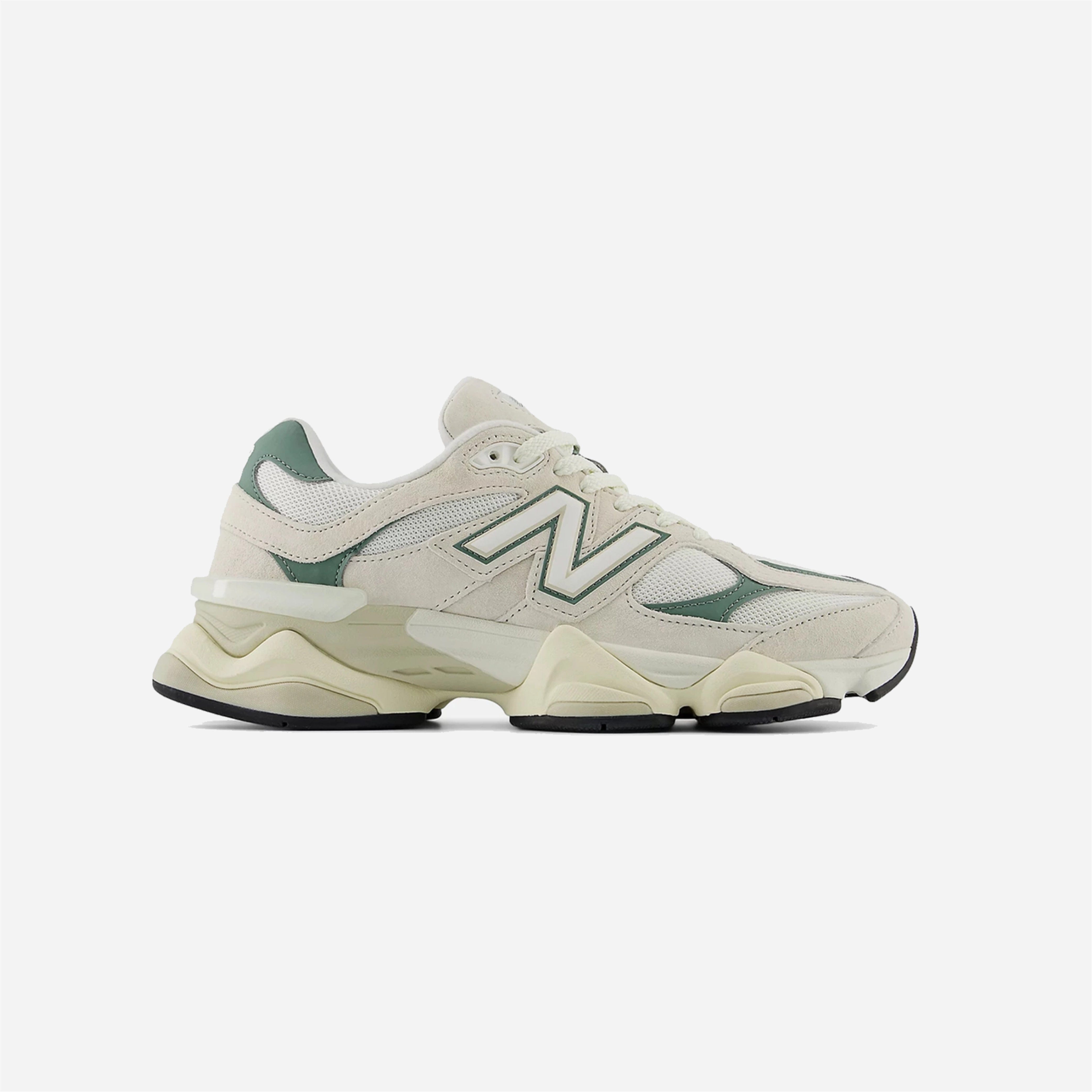 New Balance 9060 Beige
