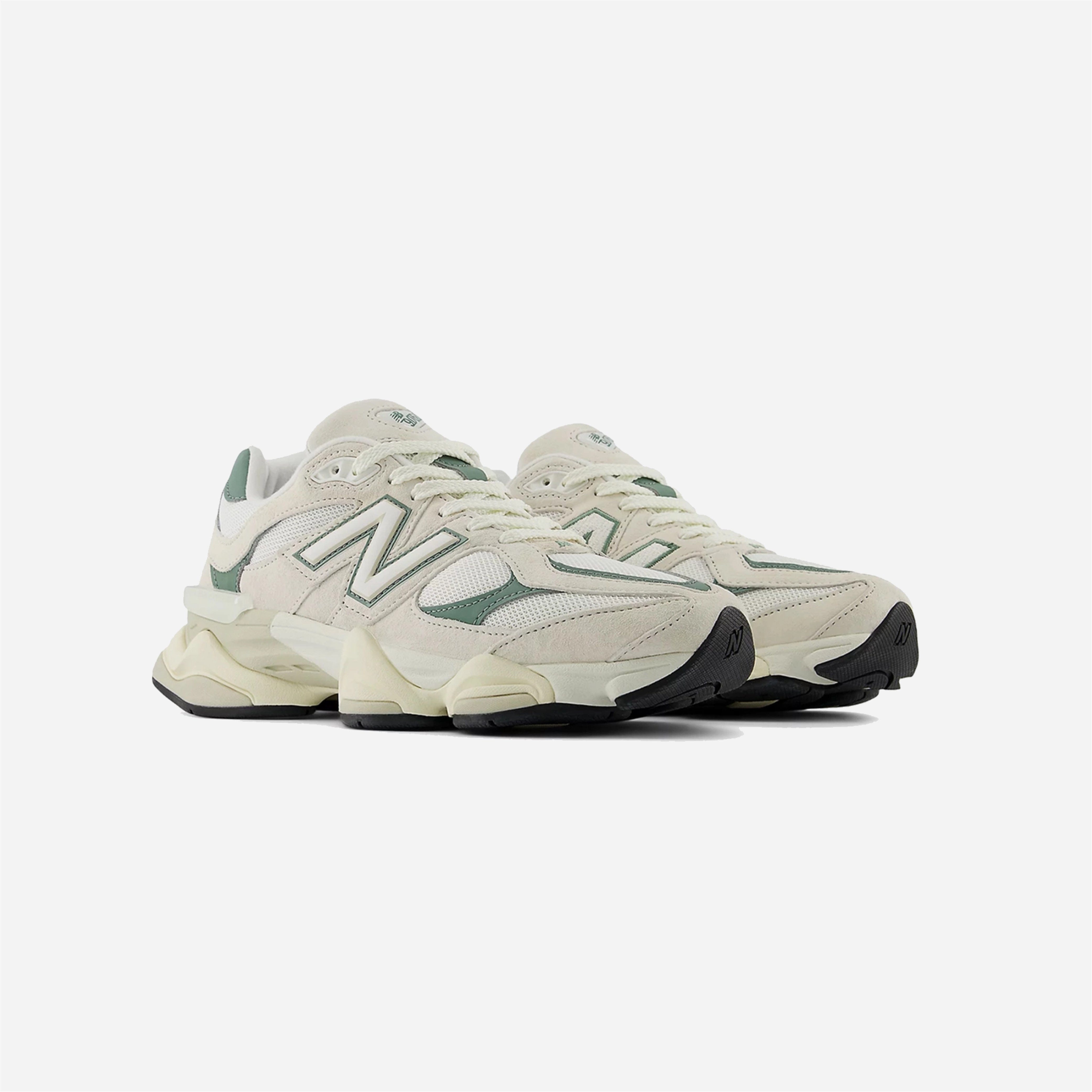 New Balance 9060 Beige