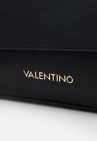 Valentino Re Cross Body Bag Nero